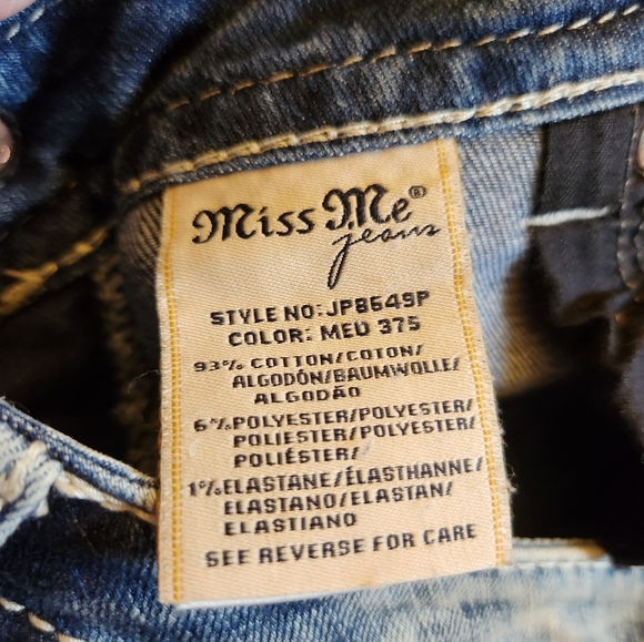 MISS ME Rare Find! Capri Jeans Size 28 - Picture 5 of 5